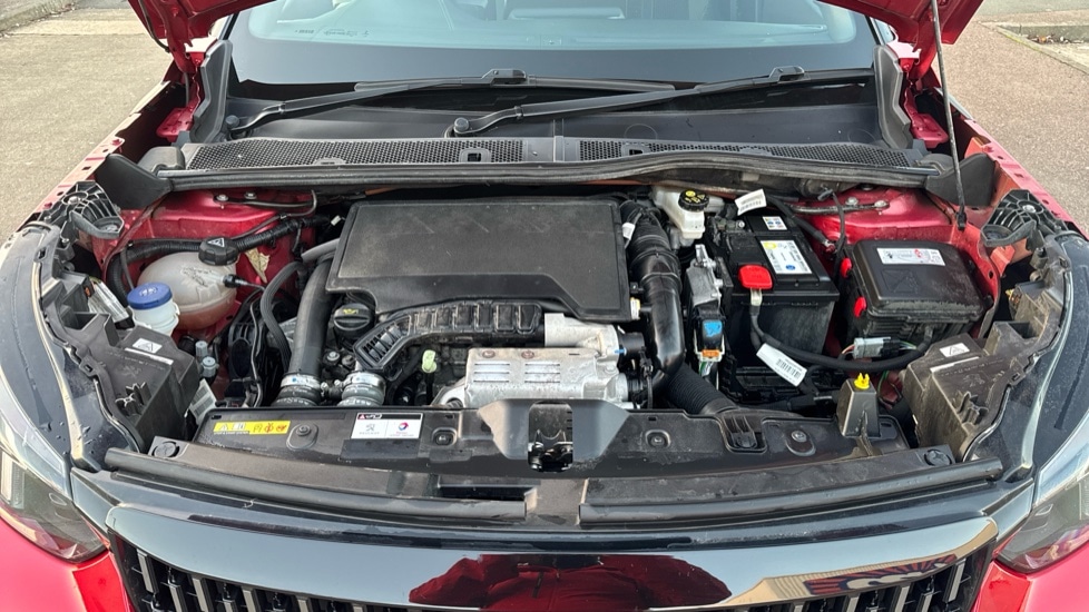 Used Peugeot 2008 2020 for sale - 76563670: Photo 16