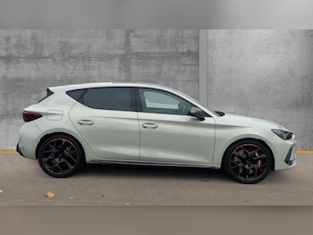 Used Cupra Leon 2025 for sale - 76366451: Photo