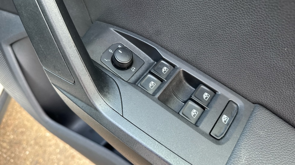 Used SEAT Arona 2018 for sale - 76834923: Photo 33