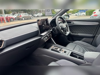 Used Cupra Leon 2025 for sale - 76178060: Photo 2