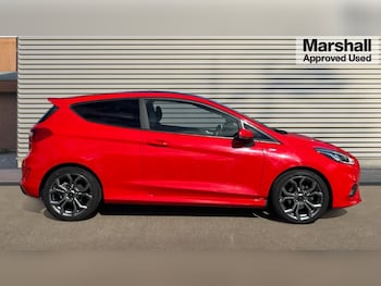 Used Ford Fiesta 2017 for sale - 76434668: Photo