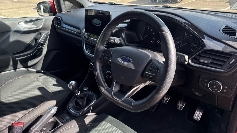 Used Ford Fiesta 2017 for sale - 76434668: Photo 9