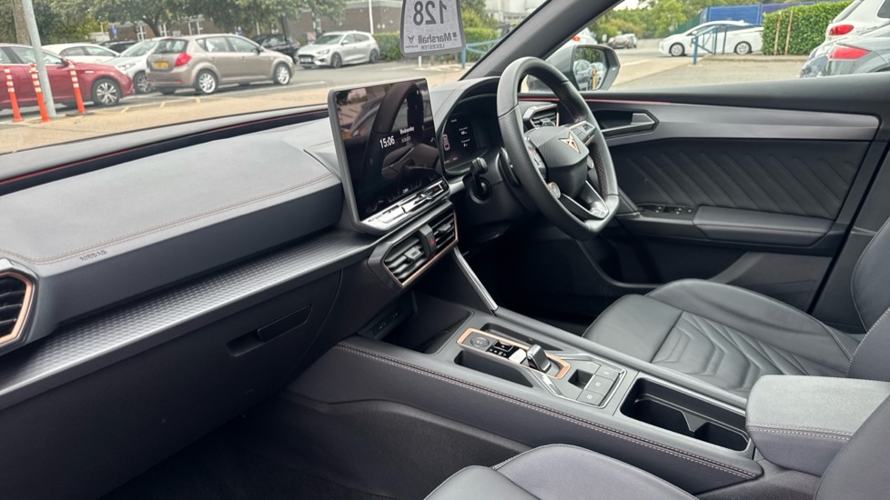 Used Cupra Leon 2025 for sale - 76400793: Photo 2