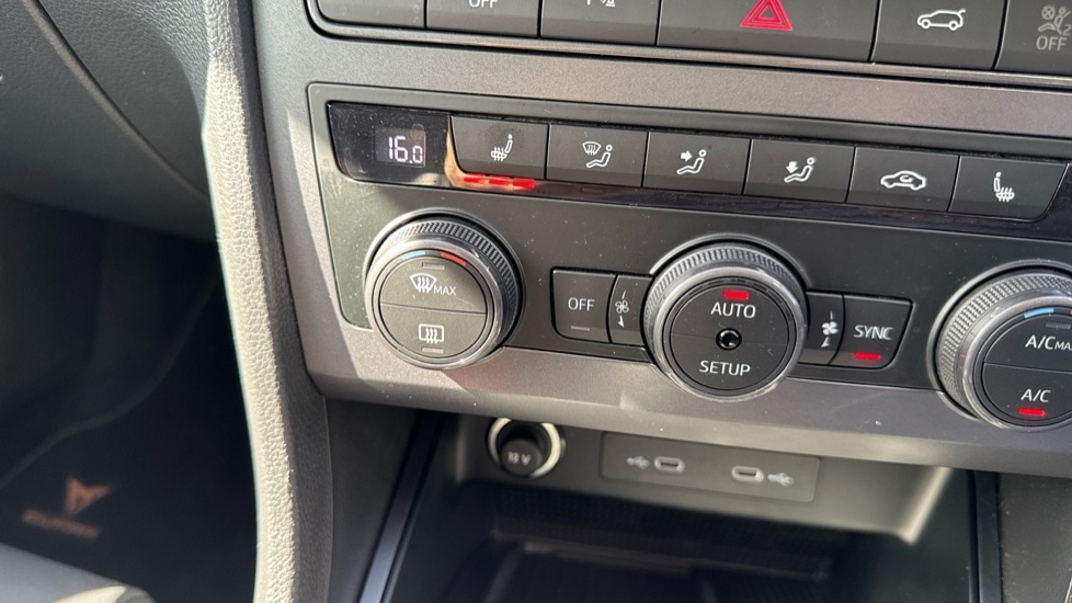 Used Cupra Ateca 2025 for sale - 76514947: Photo 29