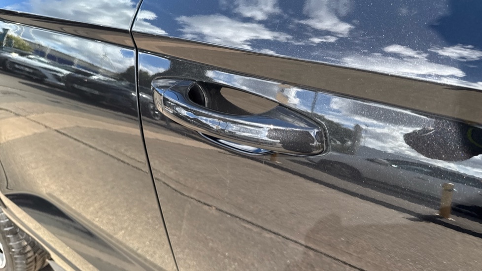 Used Cupra Ateca 2025 for sale - 76514947: Photo 36