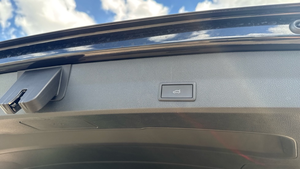 Used Cupra Ateca 2025 for sale - 76514947: Photo 44