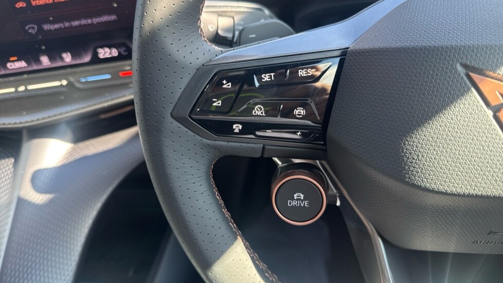 Used Cupra Tavascan 2025 for sale - 76154616: Photo 22