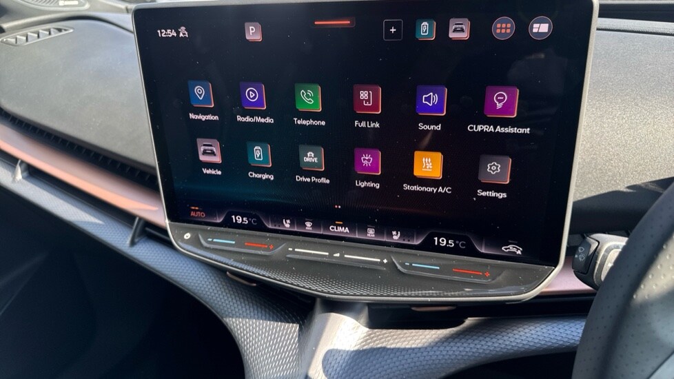 Used Cupra Tavascan 2025 for sale - 76154616: Photo 32
