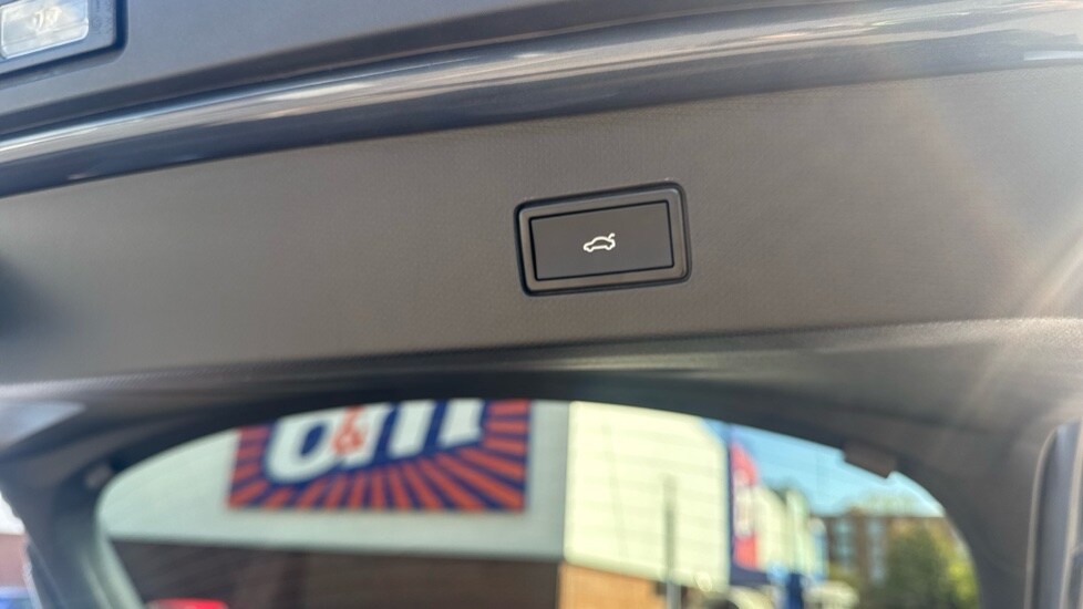 Used Cupra Tavascan 2025 for sale - 76154616: Photo 44