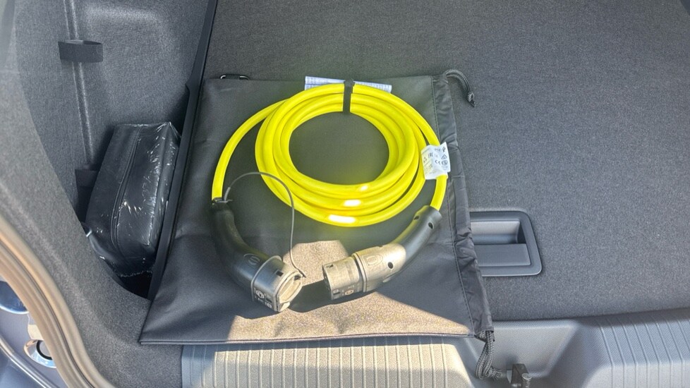 Used Cupra Tavascan 2025 for sale - 76154616: Photo 45