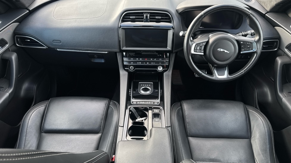 Used Jaguar F-Pace 2020 for sale - 76447240: Photo 11