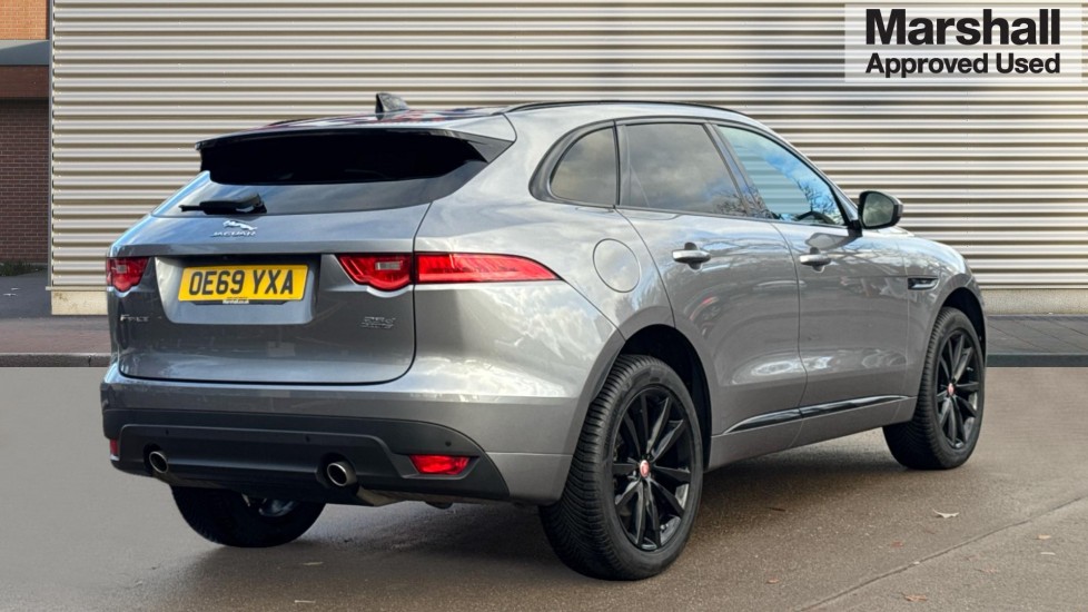 Used Jaguar F-Pace 2020 for sale - 76447240: Photo 3