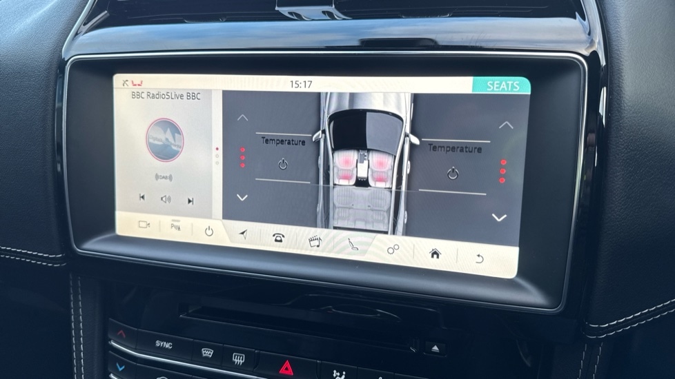 Used Jaguar F-Pace 2020 for sale - 76447240: Photo 30