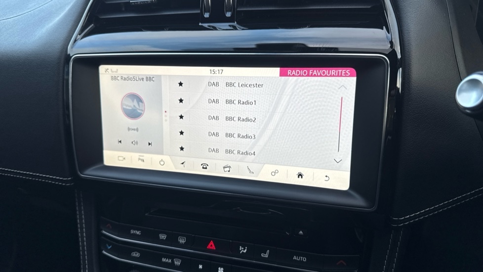 Used Jaguar F-Pace 2020 for sale - 76447240: Photo 31