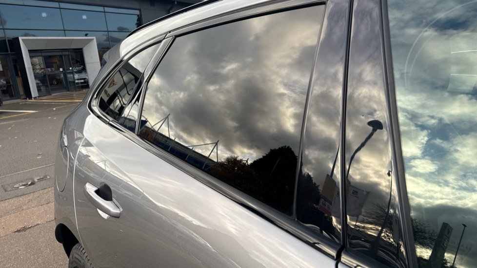 Used Jaguar F-Pace 2020 for sale - 76447240: Photo 35