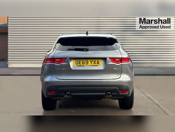 Used Jaguar F-Pace 2020 for sale - 76447240: Photo