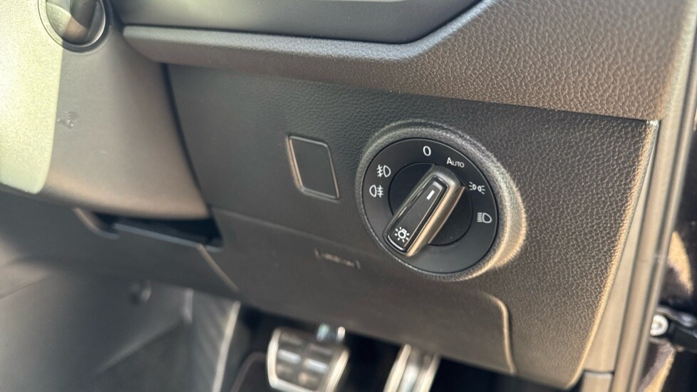 Used Cupra Ateca 2025 for sale - 76332157: Photo 41