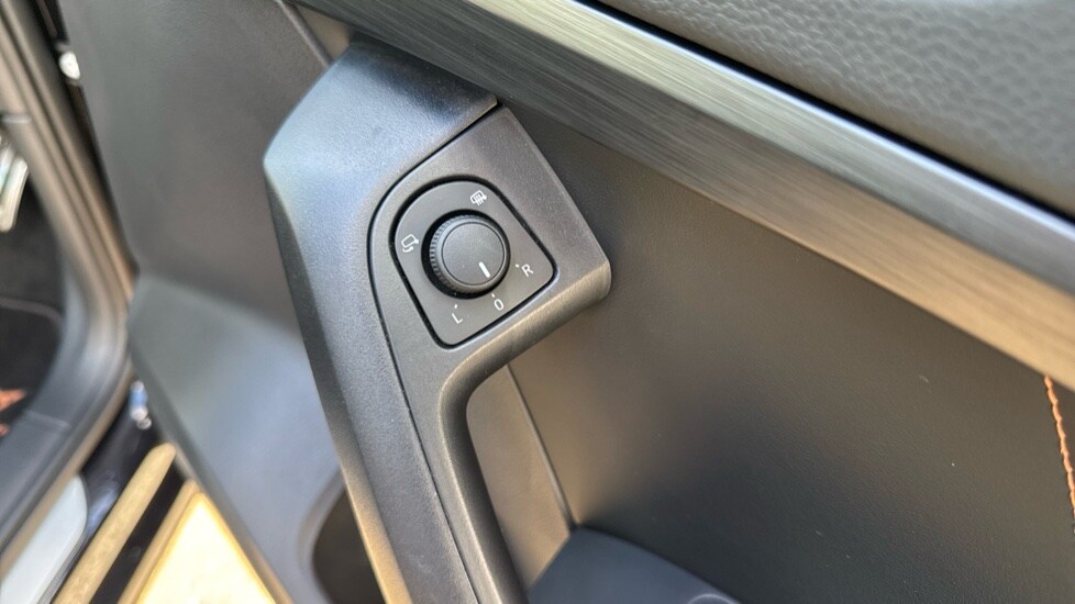 Used Cupra Ateca 2025 for sale - 76332157: Photo 42