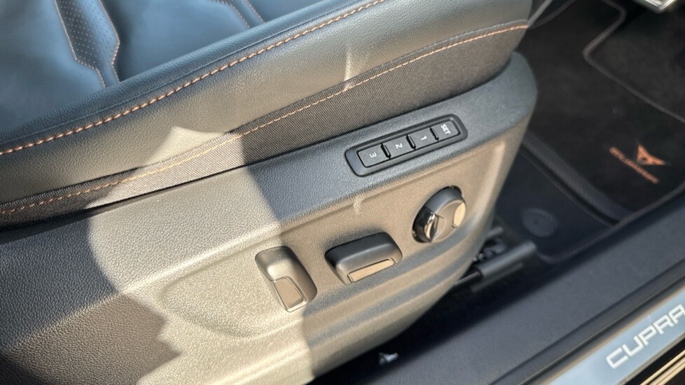 Used Cupra Ateca 2025 for sale - 76332157: Photo 44