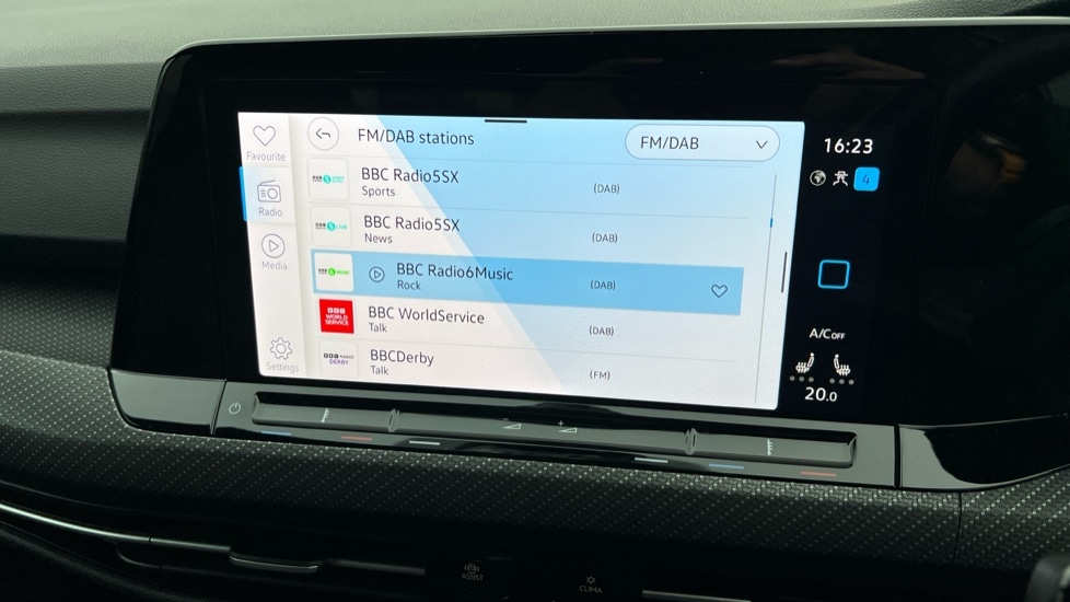 Used Volkswagen Golf 2024 for sale - 76580284: Photo 31