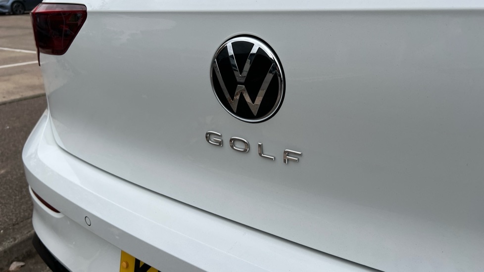 Used Volkswagen Golf 2024 for sale - 76580284: Photo 42