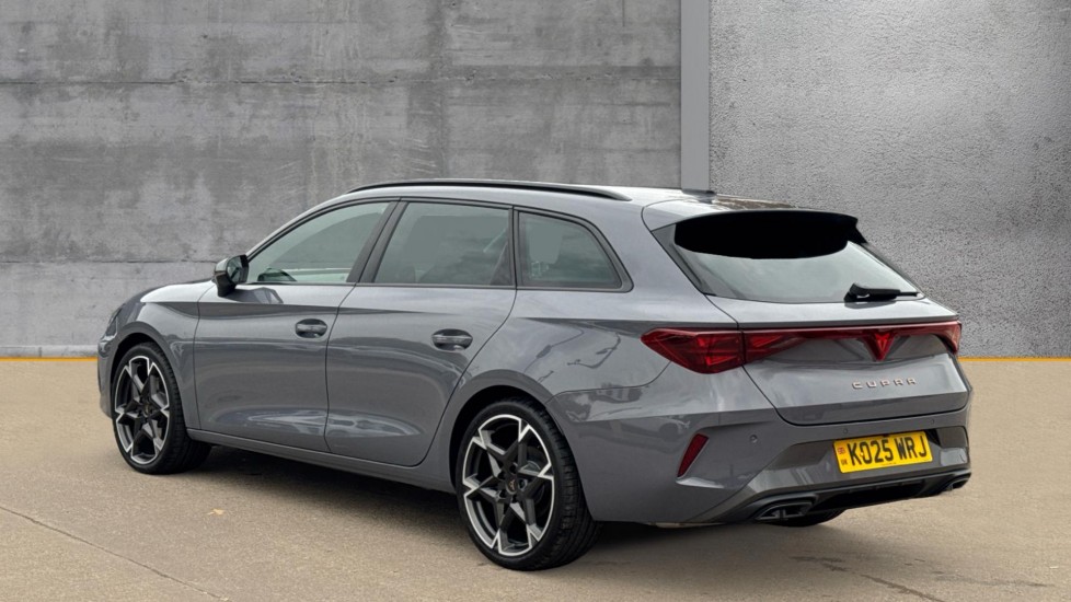 Used Cupra Leon 2025 for sale - 76501420: Photo 3