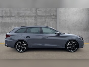 Used Cupra Leon 2025 for sale - 76501420: Photo