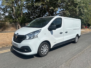 Used Renault Trafic 2017 for sale - 79401215: Photo