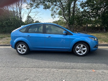 Used Ford Focus 2010 for sale - 79268031: Photo