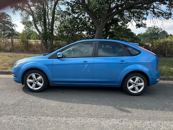 Used Ford Focus 2010 for sale - 79268031: Photo