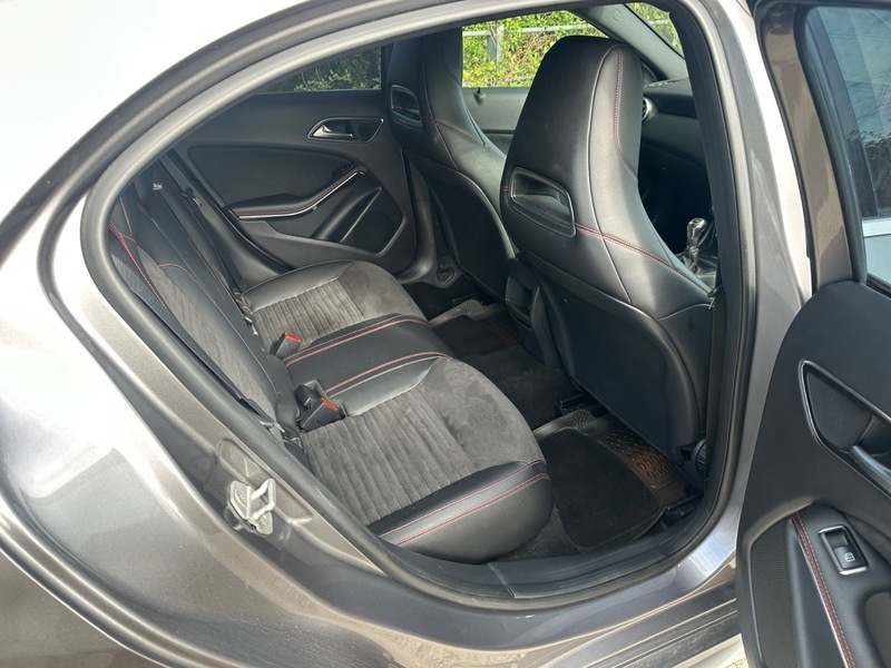 Used Mercedes-Benz A-Class 2014 for sale - 77926683: Photo 30