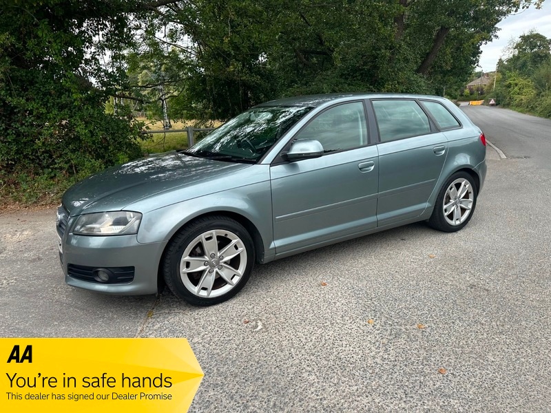 Used Audi A3 2009 for sale - 77926684: Photo 2