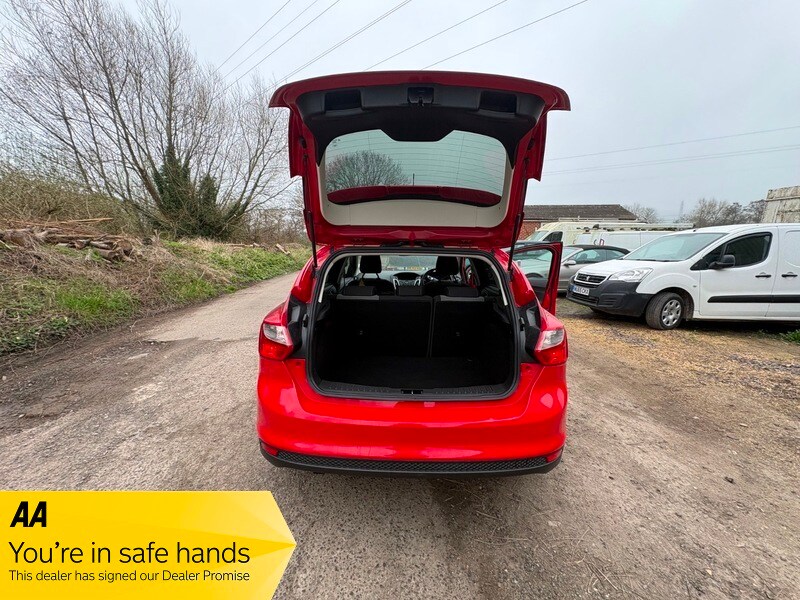 Used Ford Focus 2012 for sale - 77926690: Photo 7