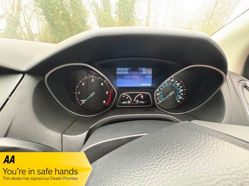 Used Ford Focus 2012 for sale - 77926690: Photo 9