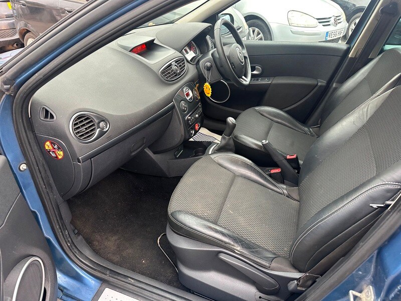 Used Renault Clio 2009 for sale - 77926682: Photo 11