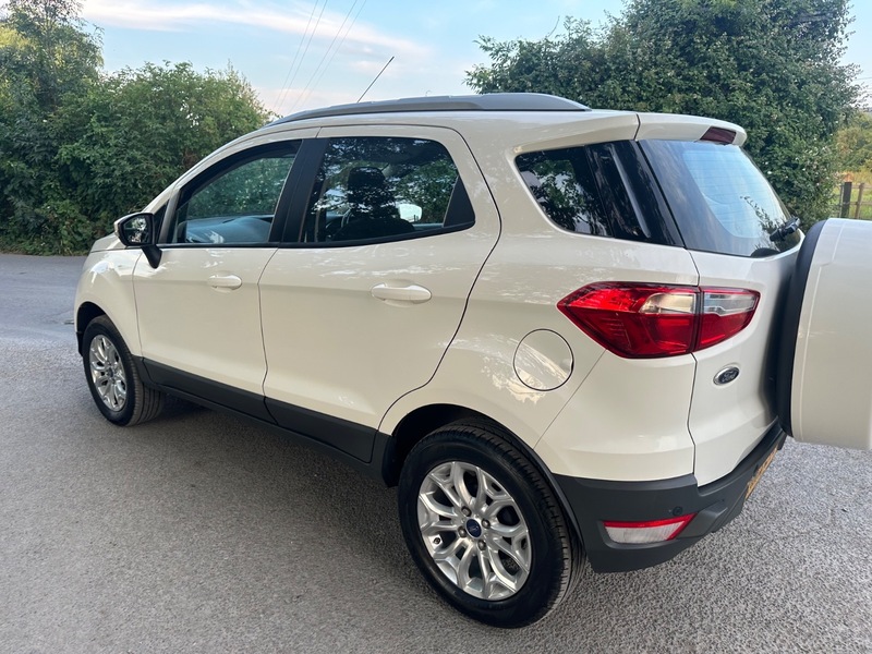 Used Ford Ecosport 2015 for sale - 77926676: Photo 13