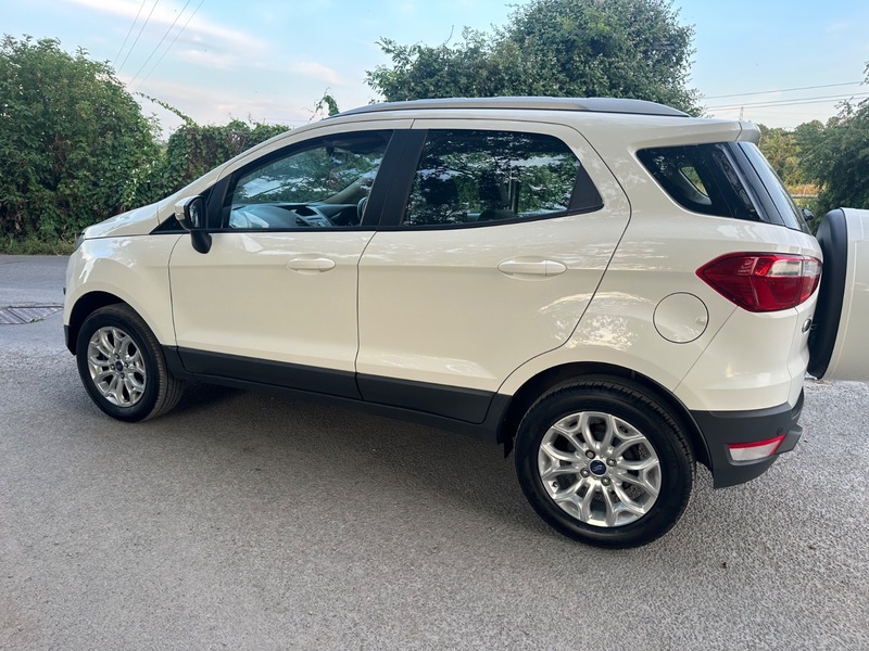 Used Ford Ecosport 2015 for sale - 77926676: Photo 15