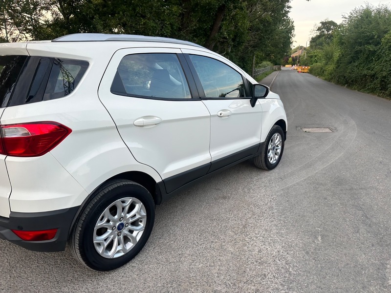 Used Ford Ecosport 2015 for sale - 77926676: Photo 3