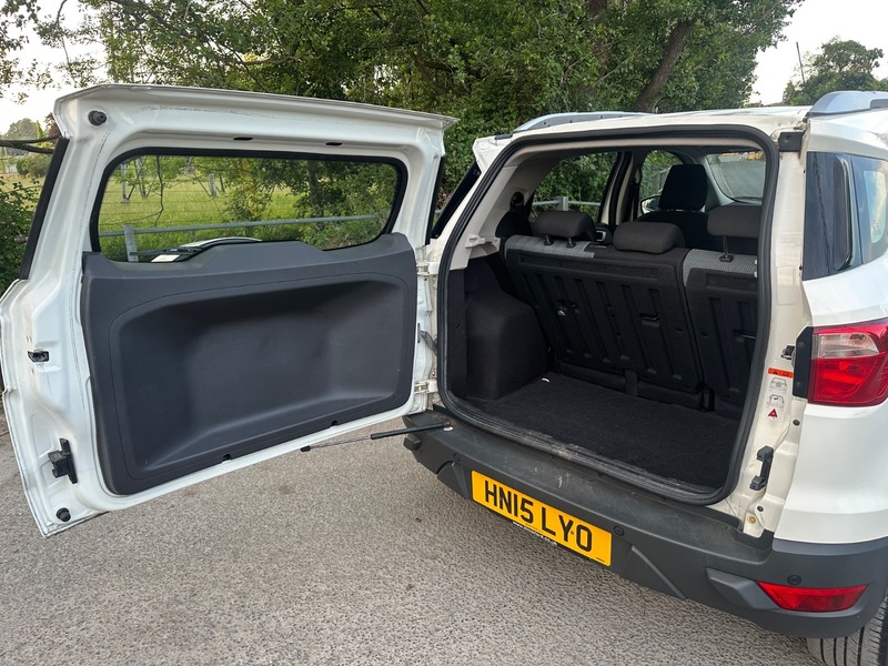 Used Ford Ecosport 2015 for sale - 77926676: Photo 7