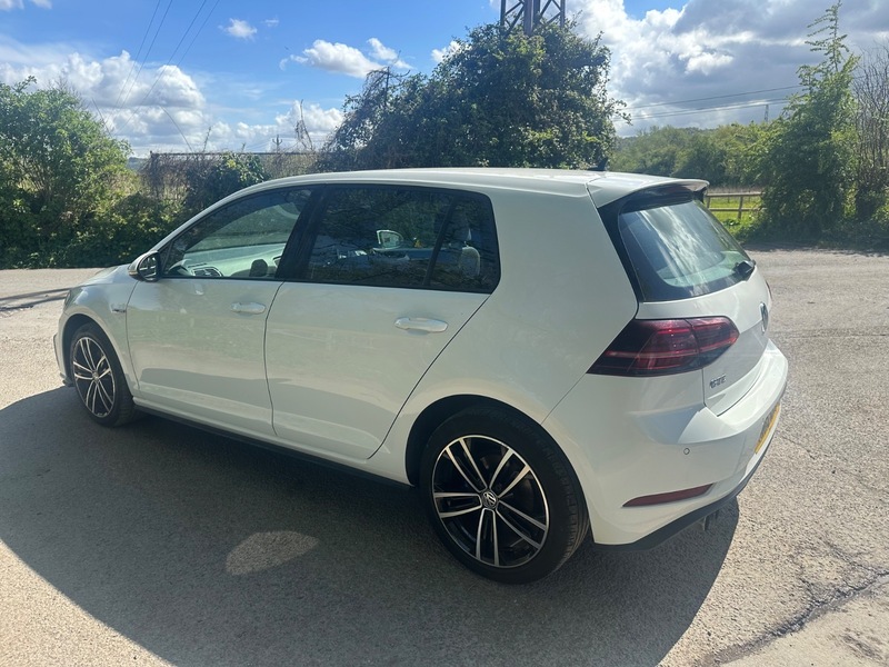 Used Volkswagen Golf 2018 for sale - 77926677: Photo 12