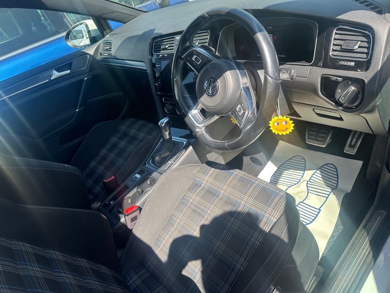 Used Volkswagen Golf 2018 for sale - 77926677: Photo 19