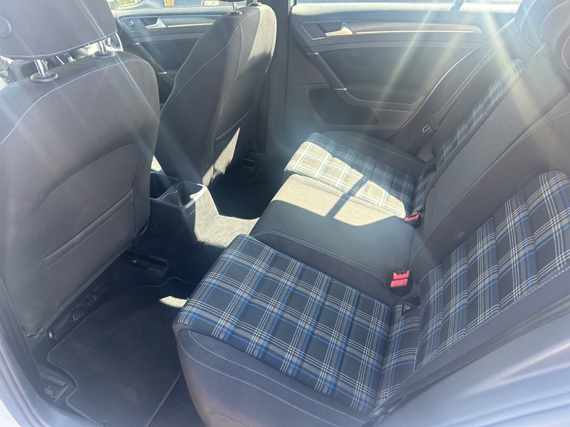 Used Volkswagen Golf 2018 for sale - 77926677: Photo 23