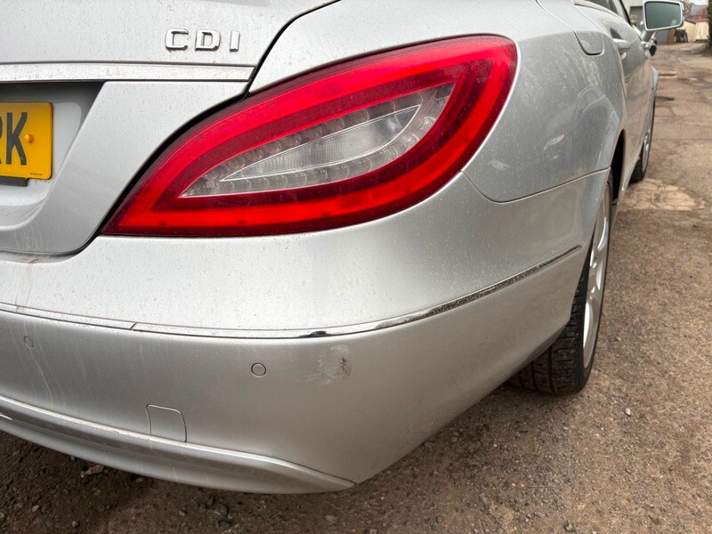 Used Mercedes-Benz CLS 2011 for sale - 77926689: Photo 8