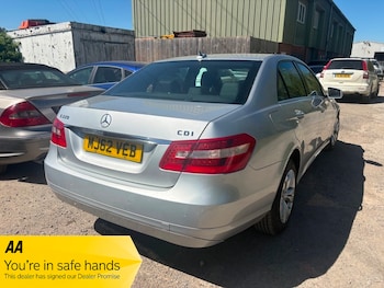 Used Mercedes-Benz E Class 2013 for sale - 78444134: Photo
