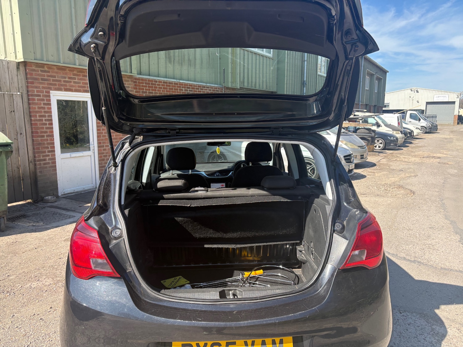 Used Vauxhall Corsa 2015 for sale - 78153370: Photo 5