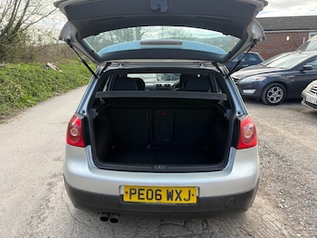 Used Volkswagen Golf 2006 for sale - 78106251: Photo