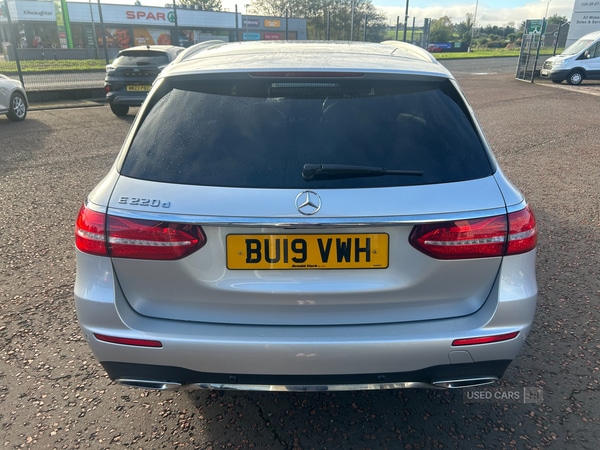 Used Mercedes-Benz E Class 2019 for sale - 76399995: Photo 5