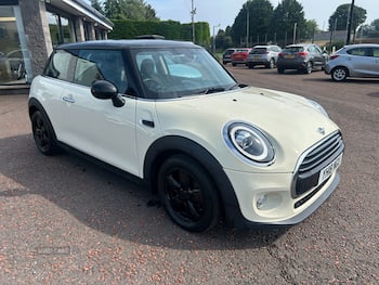 Used MINI Hatch 2018 for sale - 79658789: Photo