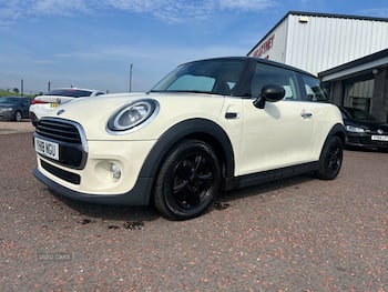 Used MINI Hatch 2018 for sale - 79658789: Photo