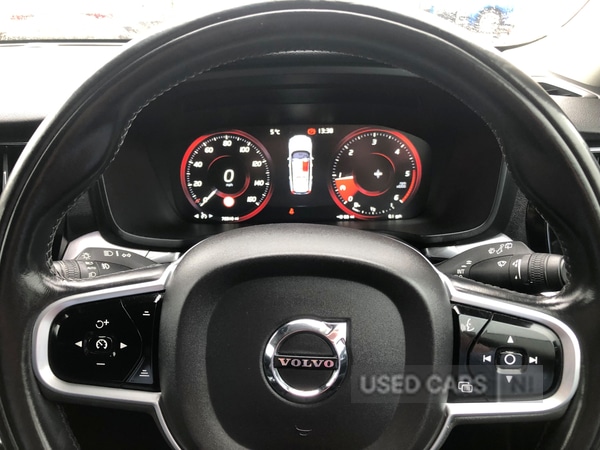 Used Volvo V60 2018 for sale - 77525346: Photo 11